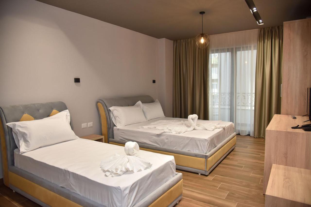 Dreibettzimmer mit Meerblick