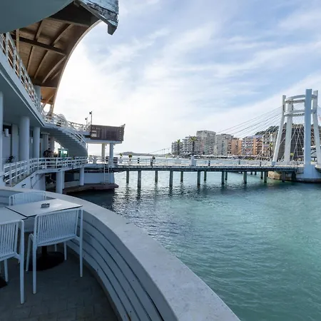 Ventus Harbor Hotel-3